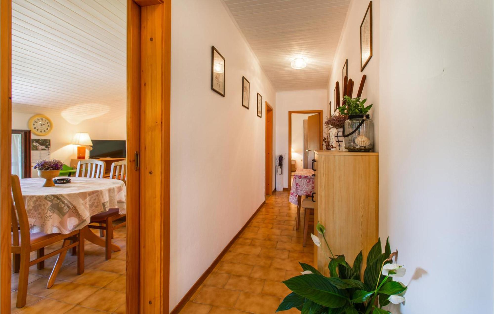 Amazing Apartment In Secovlje With Kitchen מראה חיצוני תמונה