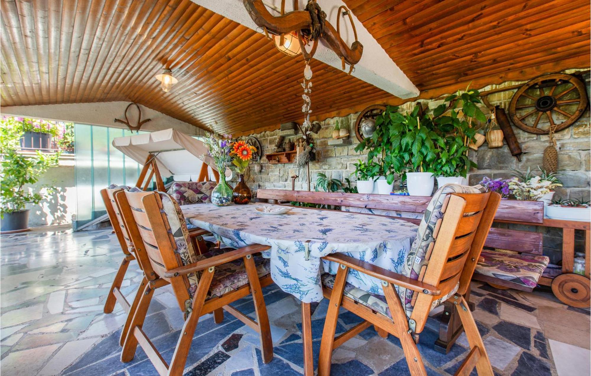 Amazing Apartment In Secovlje With Kitchen מראה חיצוני תמונה